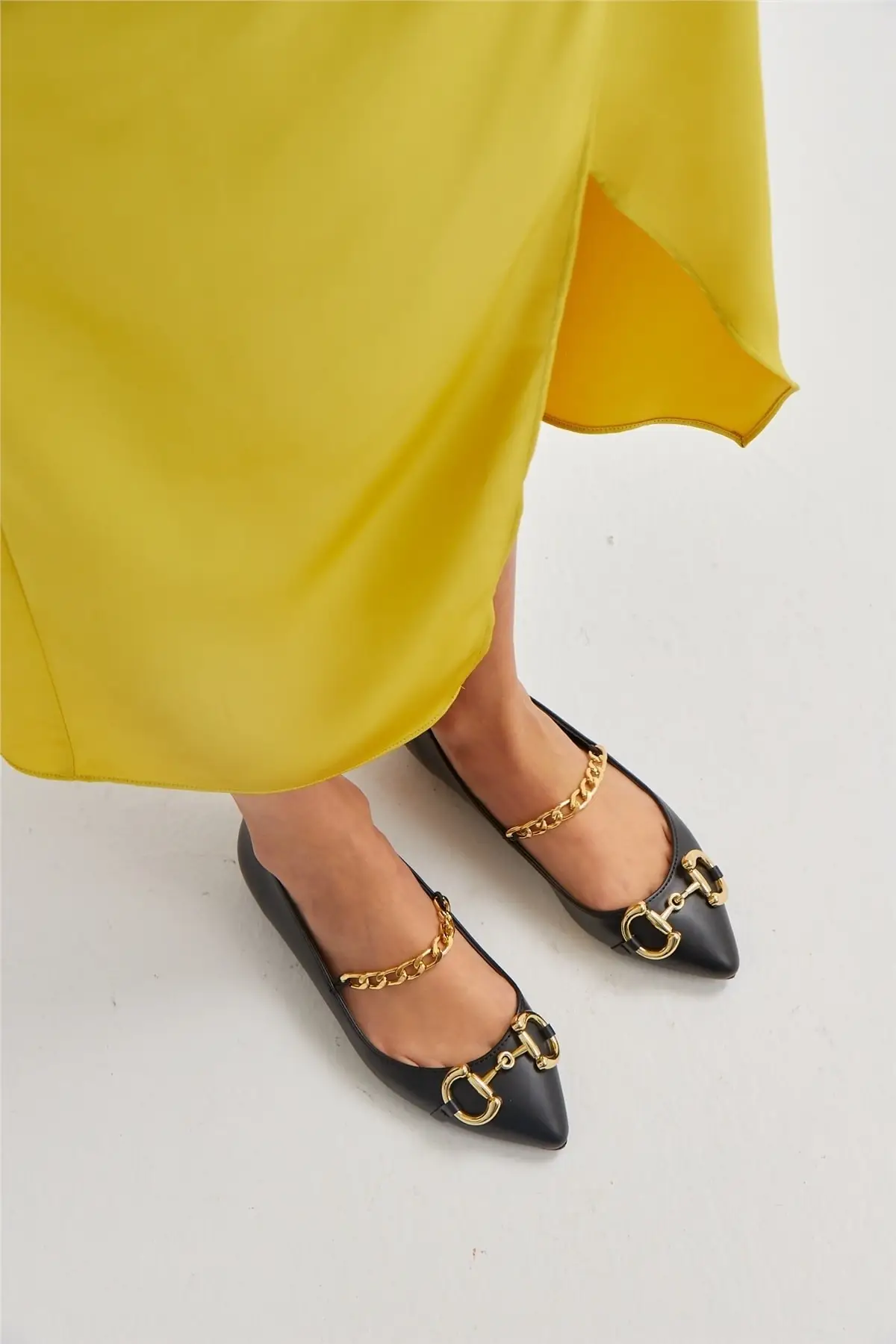 Women Flats Shoes Taylor Black Leather Fashion Flats For Ladies Casual Shoes Elegant Flat Summer Footwear
Women Flats Shoes Taylor Black Leather Fashion Flats For Ladies Casual Shoes Elegant Flat Summer Footwear