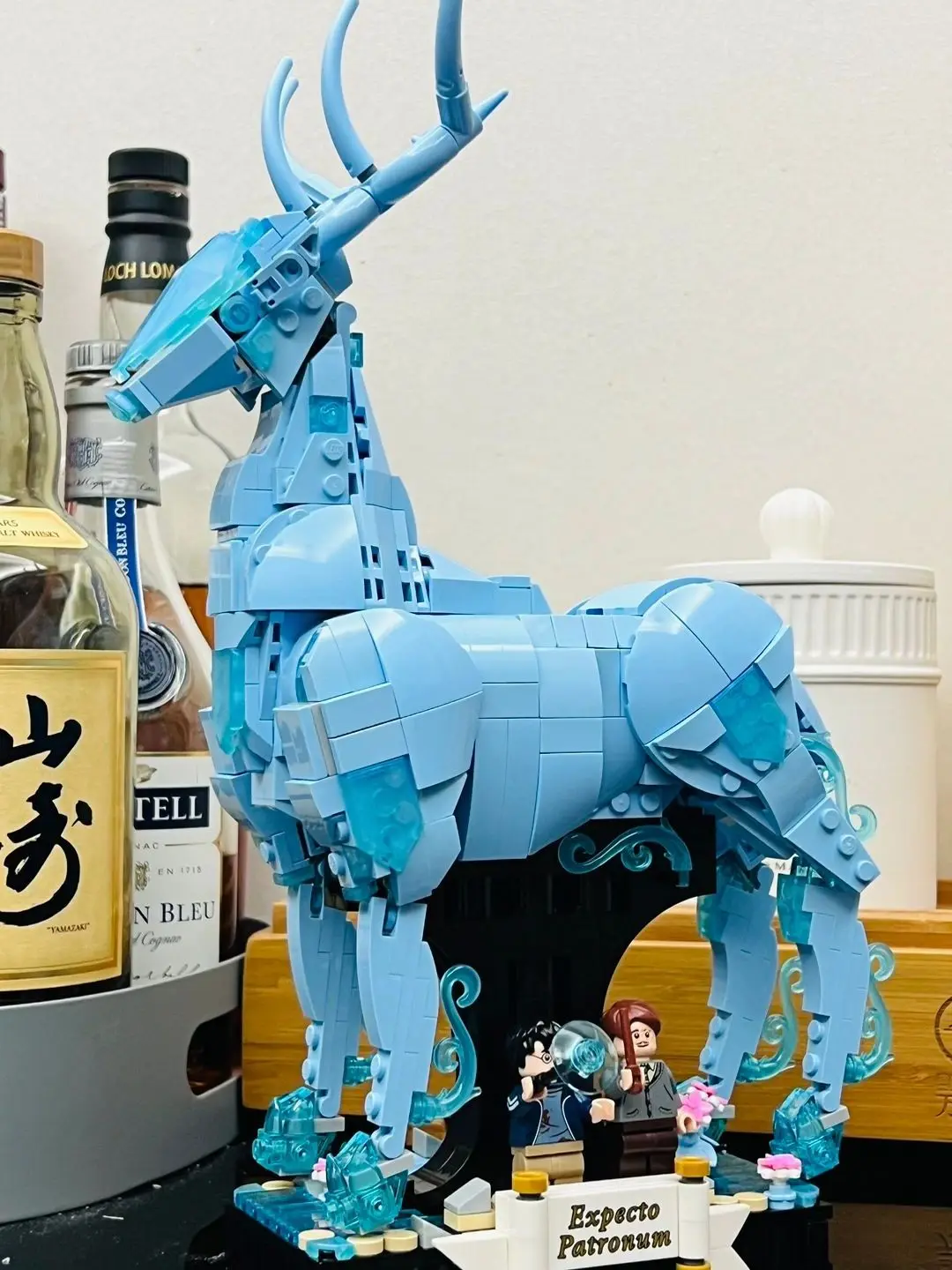 2023 New Magic Movie series Black Deer Patron Saint Wild Wolf Building Blocks 76414 Monster Brick Model Assembly Toys Children's
2023 New Magic Movie series Black Deer Patron Saint Wild Wolf Building Blocks 76414 Monster Brick Model Assembly Toys Children's