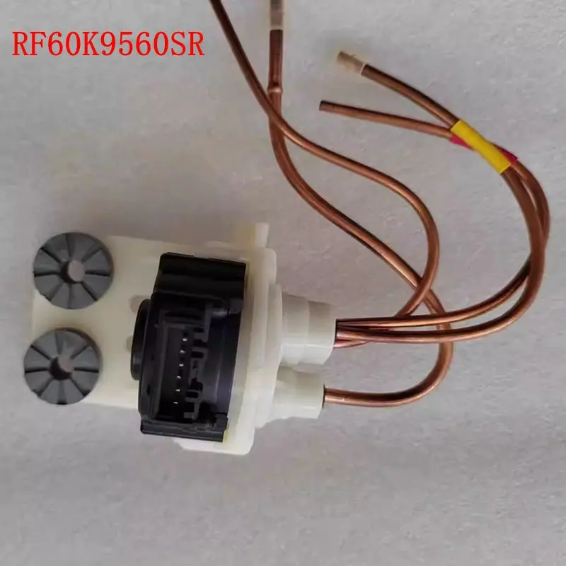 Запчасти для электромагнитного клапана холодильника RF60K9560SR
Запчасти для электромагнитного клапана холодильника RF60K9560SR