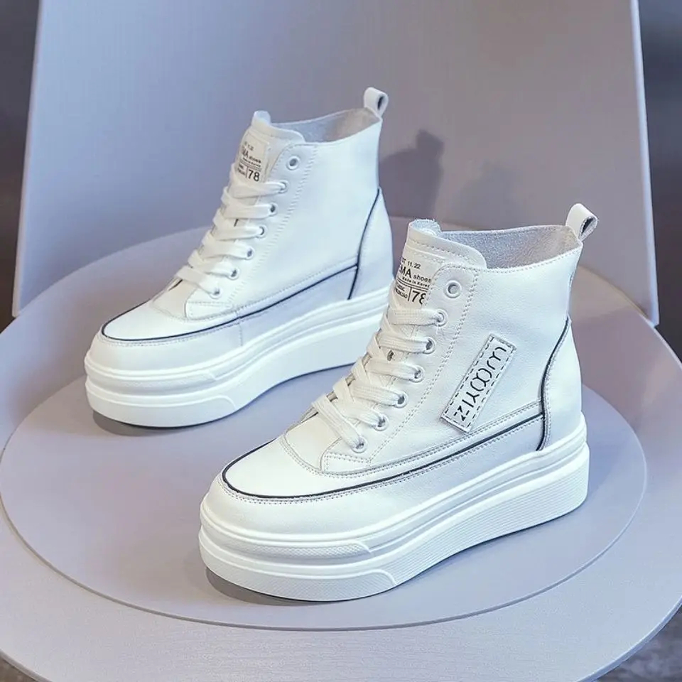 Height Increasing Insole 8cm Leather White Shoes Women's 2022 Autumn and Winter New Versatile Platform White Shoes Student Shoes
Height Increasing Insole 8cm Leather White Shoes Women's 2022 Autumn and Winter New Versatile Platform White Shoes Student Shoes