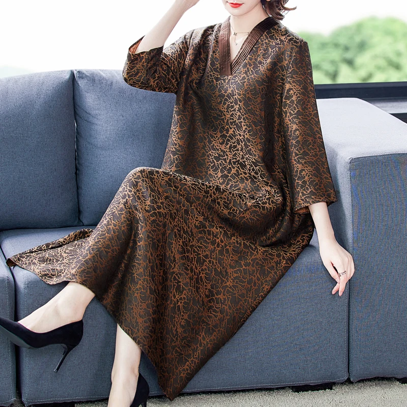 Women's Silk Pullover Dress 2022 New Spring Summer Long Dress Female Fashion Loose Plus Size High-End Mulberry Silk Dresses
Women's Silk Pullover Dress 2022 New Spring Summer Long Dress Female Fashion Loose Plus Size High-End Mulberry Silk Dresses