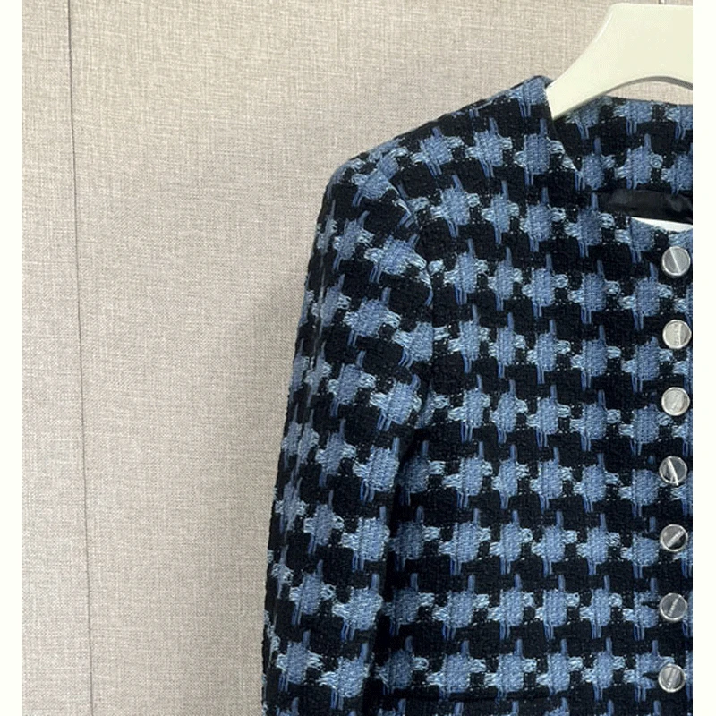 2023 Early Autumn New Round Neck Dark Blue Plaid Tweed Coat / A-line High Waist Skirt Women
2023 Early Autumn New Round Neck Dark Blue Plaid Tweed Coat / A-line High Waist Skirt Women