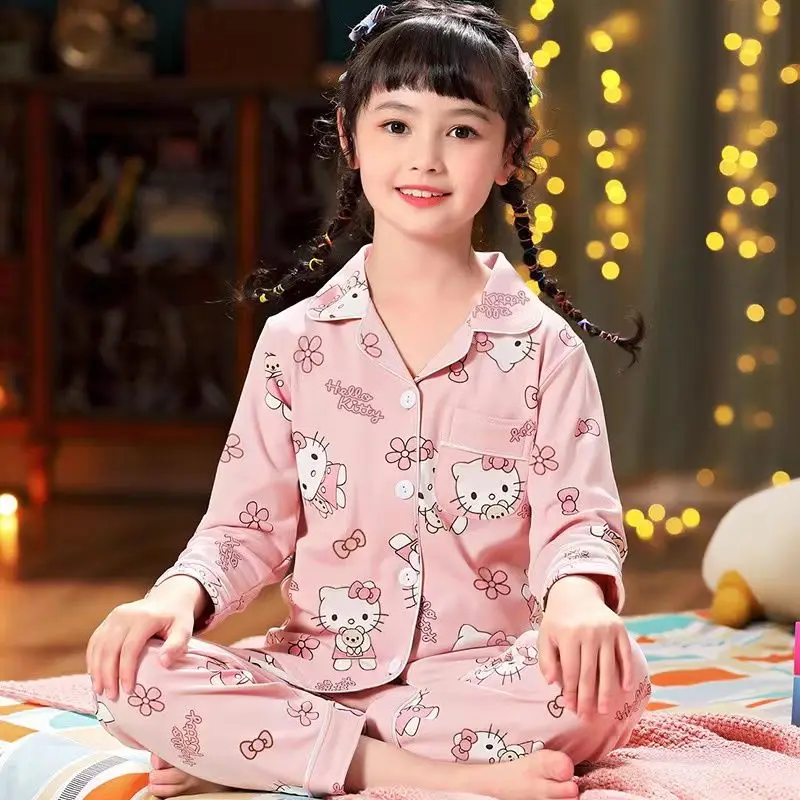 Kawaii Sanrio аниме хобби Cinnamoroll Kuromi My Melody осень длинный рукав длинный комплект из двух частей Детская Хлопковая одежда для дома
Kawaii Sanrio аниме хобби Cinnamoroll Kuromi My Melody осень длинный рукав длинный комплект из двух частей Детская Хлопковая одежда для дома