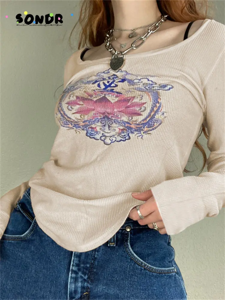 Retro Graphic Print Grunge Tshirts Y2K Fairycore Aesthetic Chic Clothes Harajuku Crewneck Fashion Cute Vintage Top 2022 Crop Top
Retro Graphic Print Grunge Tshirts Y2K Fairycore Aesthetic Chic Clothes Harajuku Crewneck Fashion Cute Vintage Top 2022 Crop Top