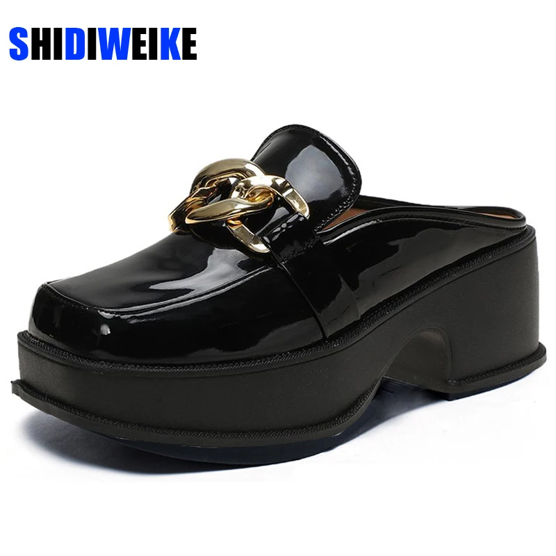 2022 Women's Shoes Slippers Spring New Fashion Metal Decorative Round Toe Mules Indoor Zapatillas Mujer Casual Shoes AD1597
2022 Women's Shoes Slippers Spring New Fashion Metal Decorative Round Toe Mules Indoor Zapatillas Mujer Casual Shoes AD1597