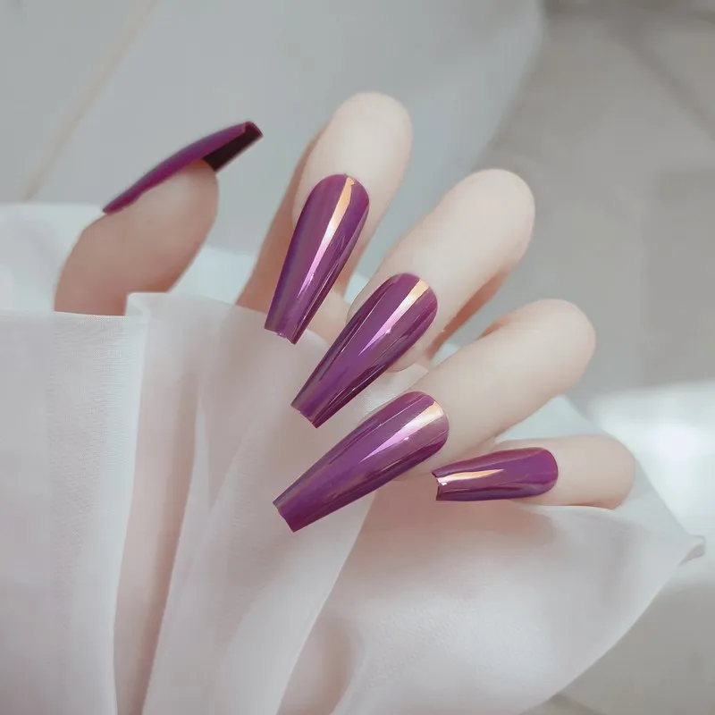 24pcs Aurora Purple Ballerina Long Coffin Glossy Holographic Fake Nails Press on Nail False Tips Fully Covered Nail Decoration
24pcs Aurora Purple Ballerina Long Coffin Glossy Holographic Fake Nails Press on Nail False Tips Fully Covered Nail Decoration