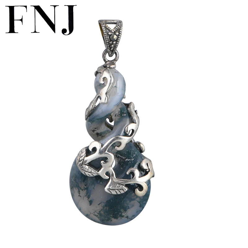 Женский кулон из серебра 925 пробы, с зелёным агатом 
Женский кулон из серебра 925 пробы, с зелёным агатом