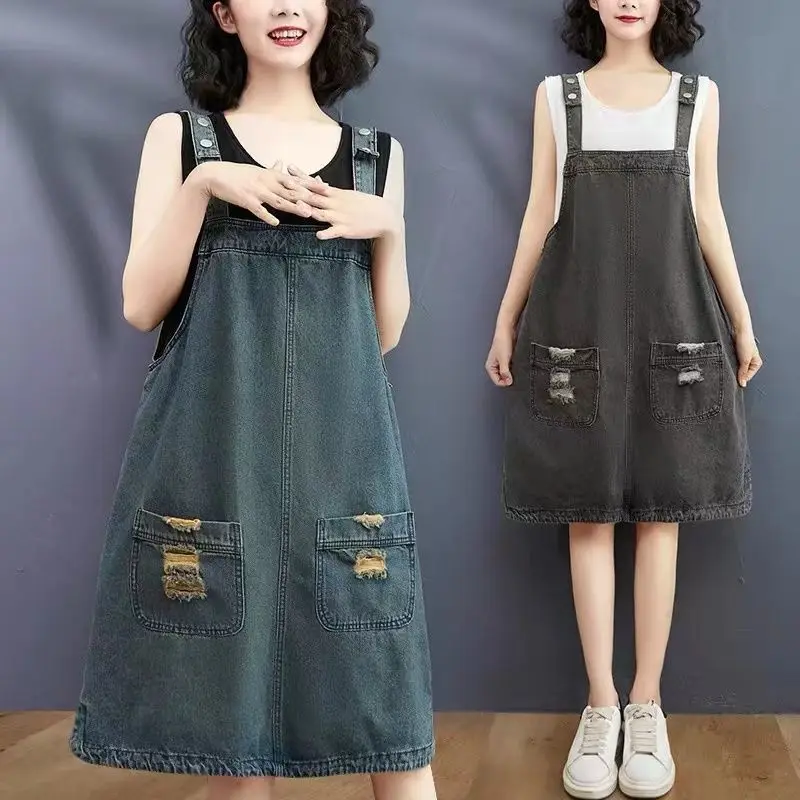 Spring Summer Jean Dress Women Suspenders Denim Dresses Female Loose Overalls Korean Casual Sleeveless Sundress Femme E90
Spring Summer Jean Dress Women Suspenders Denim Dresses Female Loose Overalls Korean Casual Sleeveless Sundress Femme E90