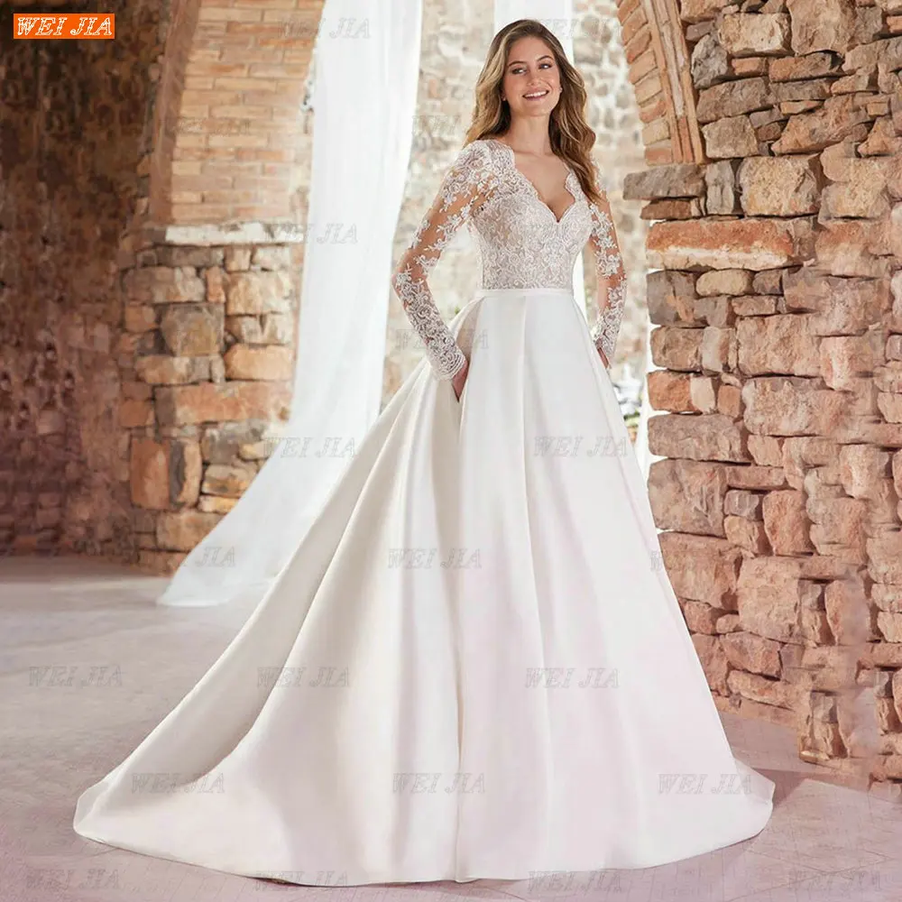 Long Sleeves Appliqued Wedding Dresses 2022 White Robe De Mariée V Neck Satin Pocket Lady Bride Dress Custom Made Abito Da Sposa
Long Sleeves Appliqued Wedding Dresses 2022 White Robe De Mariée V Neck Satin Pocket Lady Bride Dress Custom Made Abito Da Sposa