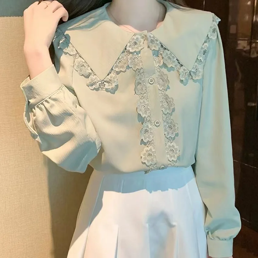 Retro Lace Embroidery Patchwork Sweet Chiffon Shirt for Women's Autumn Basic Bottoming Blouse Female Top
Retro Lace Embroidery Patchwork Sweet Chiffon Shirt for Women's Autumn Basic Bottoming Blouse Female Top