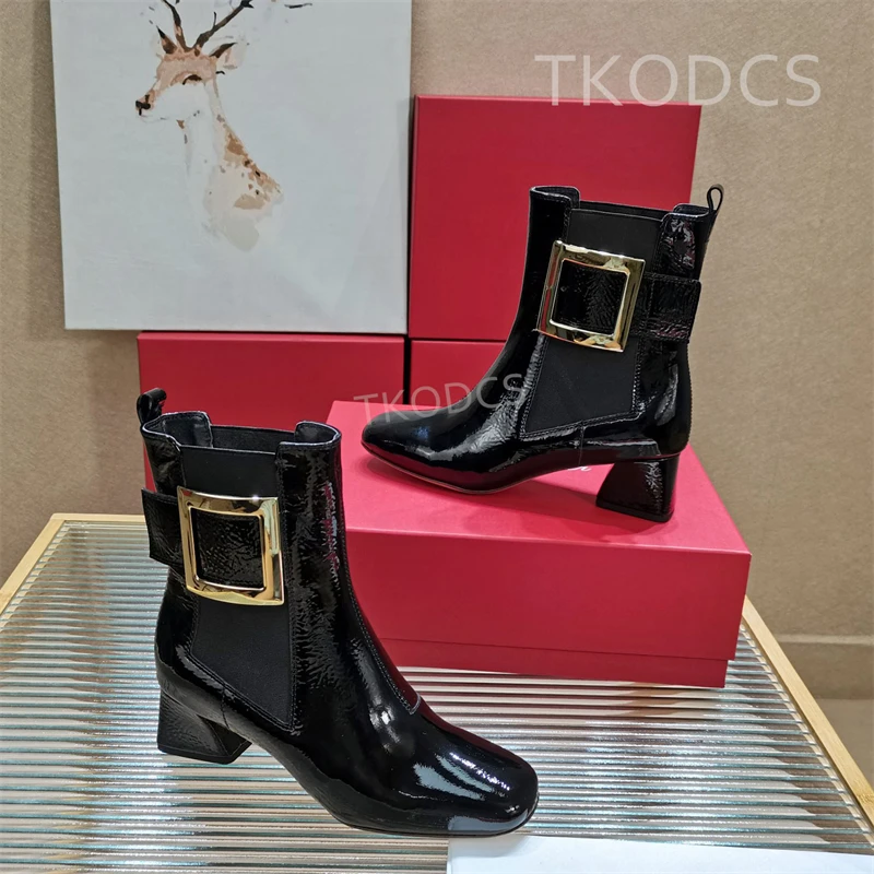 Autumn Winter New High Heel Short Boots Classic Thick Heel All Match Buckle Design Ankle Boots Woman Fashion Real Leather Boots
Autumn Winter New High Heel Short Boots Classic Thick Heel All Match Buckle Design Ankle Boots Woman Fashion Real Leather Boots