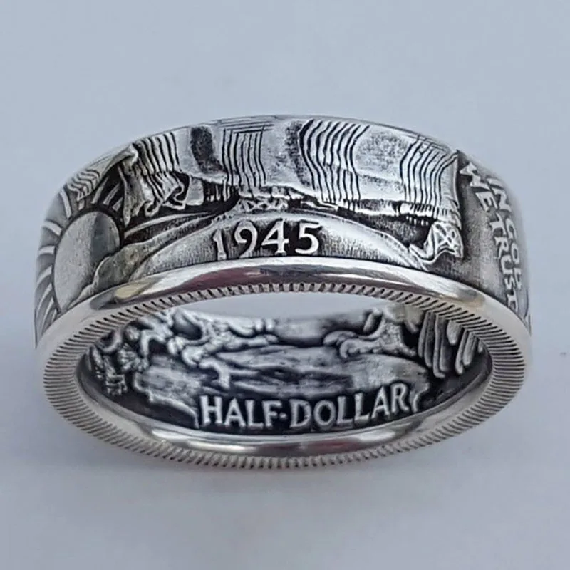 New Antique Coin Morgan Ring Dollar Carved Metal 1945 Ring Personality Vintage for Men Women Jewelry Hand Jewelry Gifts Bague
New Antique Coin Morgan Ring Dollar Carved Metal 1945 Ring Personality Vintage for Men Women Jewelry Hand Jewelry Gifts Bague