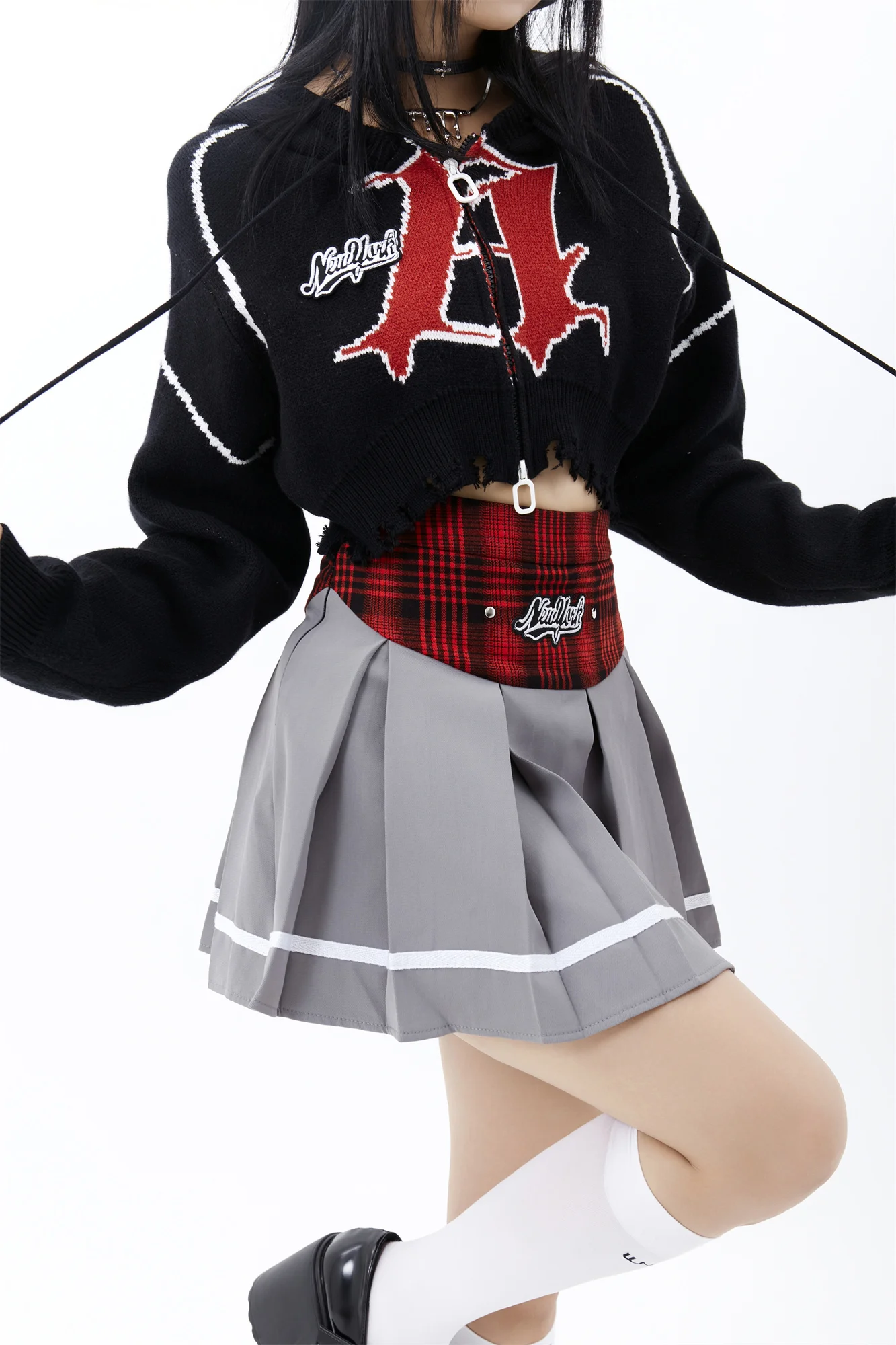 LUNATICASYLM Punk Y2k Traf Hot Girl Vintage Preppy Style Patchwork High Waist Mini Pleated Skirt
LUNATICASYLM Punk Y2k Traf Hot Girl Vintage Preppy Style Patchwork High Waist Mini Pleated Skirt