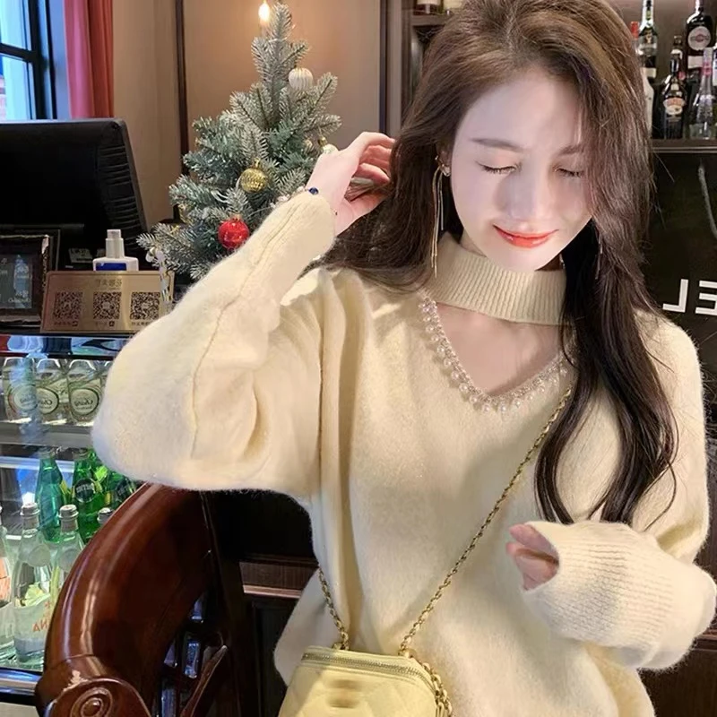Halter V Neck Cashmere Sweaters Vintage Autumn Winter Beaded Knitted Pullover Long Sleeve Women Elegant Jumpers Loose Party O034
Halter V Neck Cashmere Sweaters Vintage Autumn Winter Beaded Knitted Pullover Long Sleeve Women Elegant Jumpers Loose Party O034