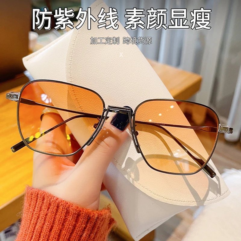 MIZHO Fashion Protable Big Square Metal Men COOL Small Sunglasses Women Vintage Quality Gradient Brown Tinted Sun glasses Brand
MIZHO Fashion Protable Big Square Metal Men COOL Small Sunglasses Women Vintage Quality Gradient Brown Tinted Sun glasses Brand