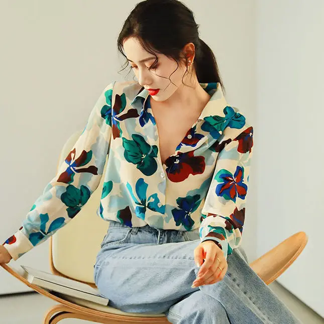Shirt Women Long Sleeve Floral Casual Fashion Embroidery Korean Vintage Spring Female Tops New
Shirt Women Long Sleeve Floral Casual Fashion Embroidery Korean Vintage Spring Female Tops New
