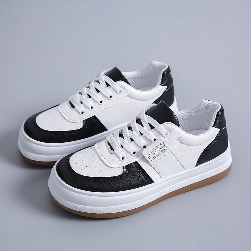 White Leather Breathable Women Sneakers Platform Flats Sport Shoes Comfortable Lace Up High Quality Basket Female Running Shoes
White Leather Breathable Women Sneakers Platform Flats Sport Shoes Comfortable Lace Up High Quality Basket Female Running Shoes