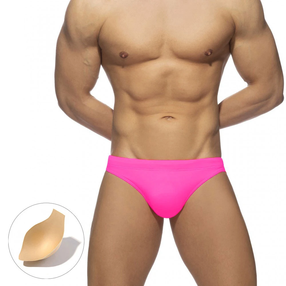 2022 Men Surf Beach Bikini Multi-Color Briefs Sexy Swimwear Soft Swimsuit Sports Swim Trunks Cup New Fashion Swimming Shorts
2022 Men Surf Beach Bikini Multi-Color Briefs Sexy Swimwear Soft Swimsuit Sports Swim Trunks Cup New Fashion Swimming Shorts