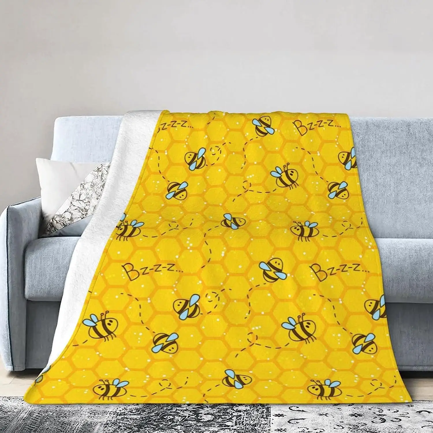 Honeycomb Cute Bee Sherpa Fleece Throw Blanket for Couch Sofa Chair Bed Plush Soft Cozy Soft Blankets for Women Girls
Honeycomb Cute Bee Sherpa Fleece Throw Blanket for Couch Sofa Chair Bed Plush Soft Cozy Soft Blankets for Women Girls