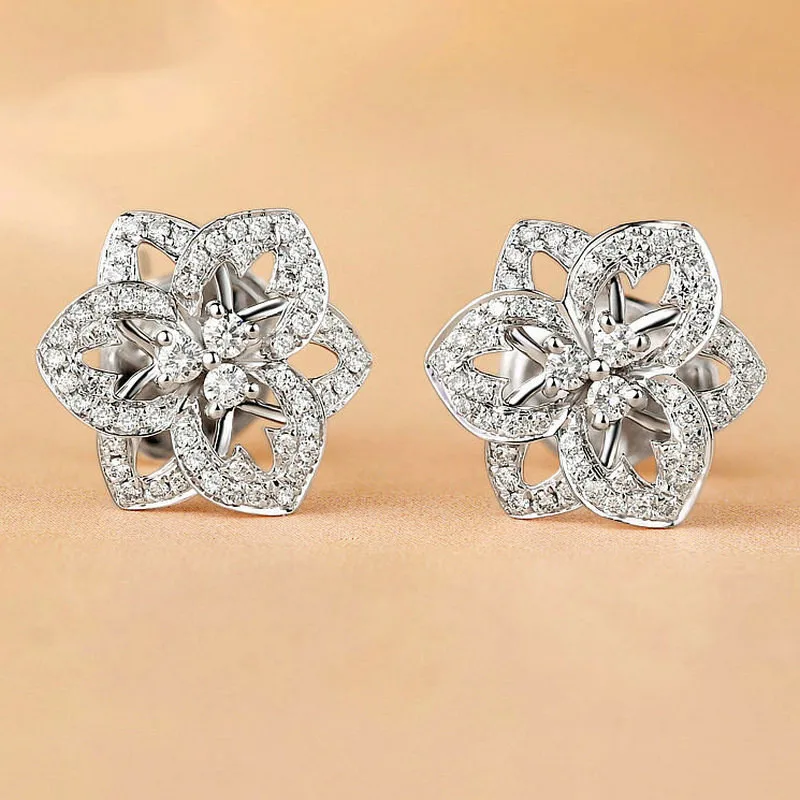 New Korean Style Versatile Earrings Europe and America Hollow Out Rose Earrings Women Fashion Engagement Party Wear Earrings
New Korean Style Versatile Earrings Europe and America Hollow Out Rose Earrings Women Fashion Engagement Party Wear Earrings