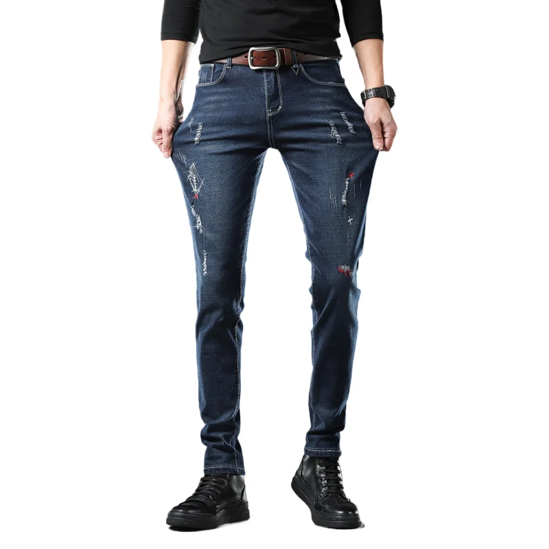 Men Straight Black Embroidered Slim Jeans Fashion Casual Denim Hole Pants High Quality Trousers male Large Size Pencil pants
Men Straight Black Embroidered Slim Jeans Fashion Casual Denim Hole Pants High Quality Trousers male Large Size Pencil pants
