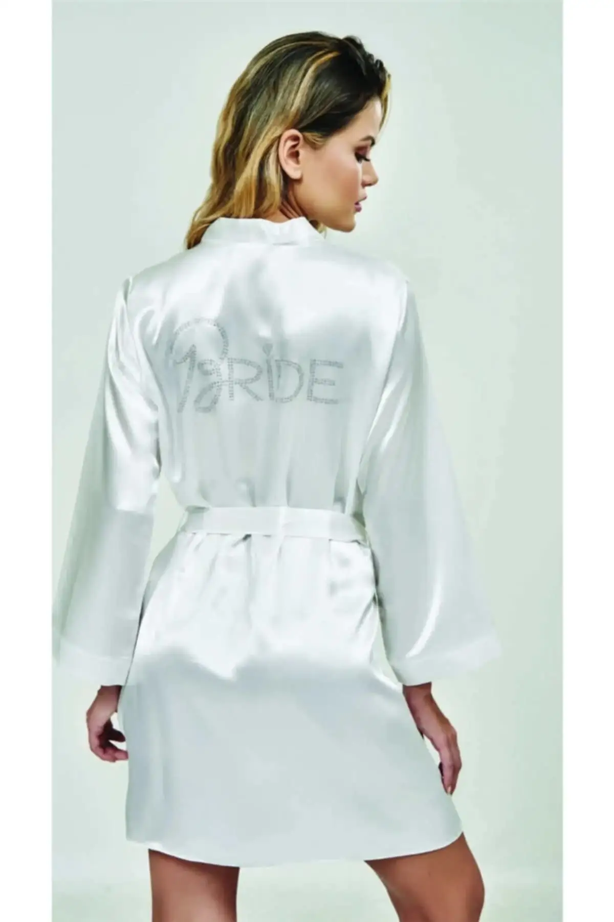 Dressing Gown Bride Silk Satin Fashion Robe Female Bathrobe Sexy Peignoir Kimono Bride Dressing Gown Gown Gown Gown
Dressing Gown Bride Silk Satin Fashion Robe Female Bathrobe Sexy Peignoir Kimono Bride Dressing Gown Gown Gown Gown