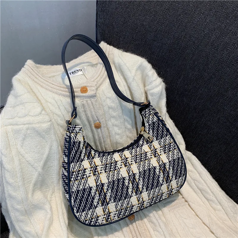 Plaid canvas women's bag New PU Leather Crescent Shoulder bag Fashion Simple Zipper Pure color Handbags for women 2021
Plaid canvas women's bag New PU Leather Crescent Shoulder bag Fashion Simple Zipper Pure color Handbags for women 2021