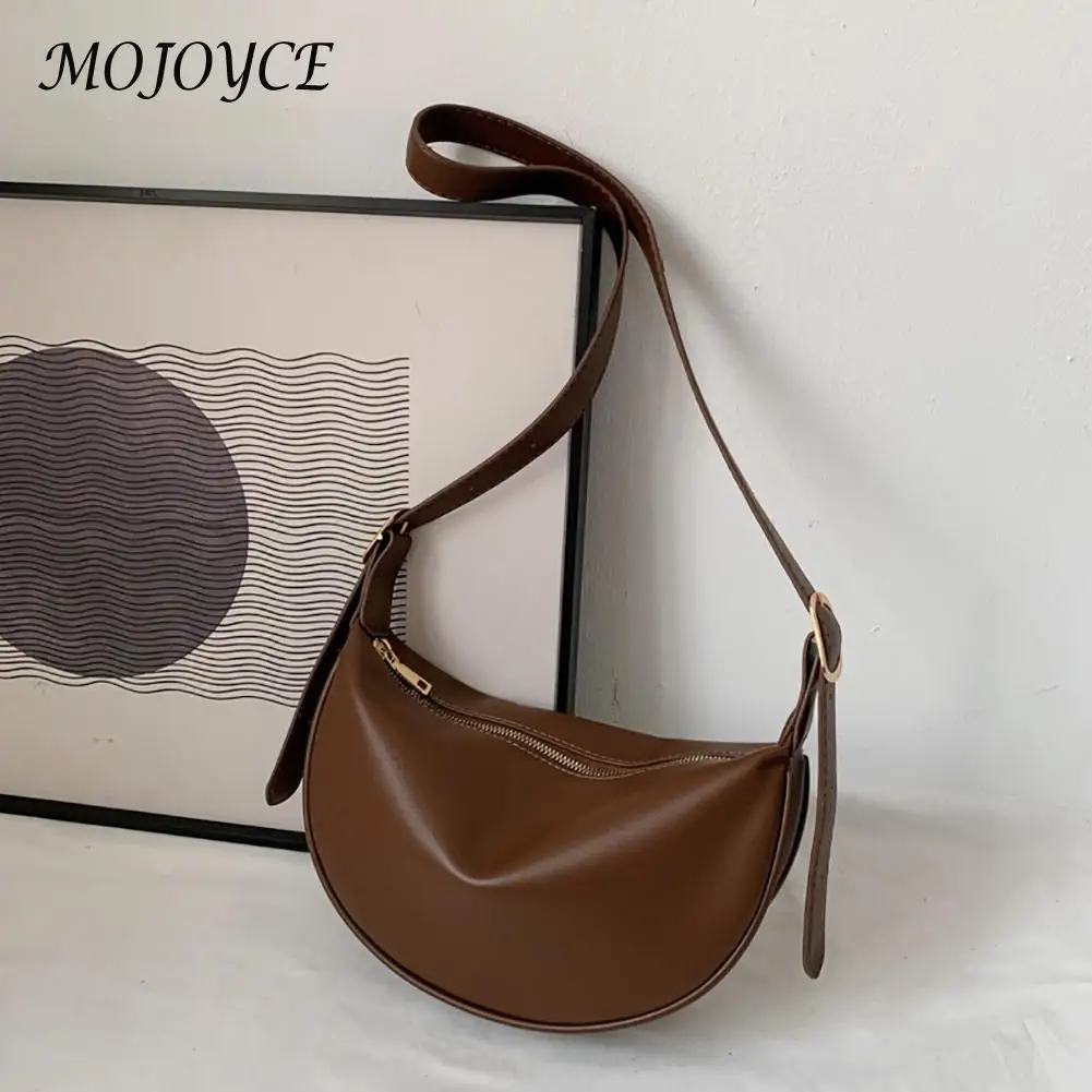 Female Retro PU Leather Shoulder Bag Women Trending Solid Color Crossbody Bag Solid Color Female Underarm Tote Bag
Female Retro PU Leather Shoulder Bag Women Trending Solid Color Crossbody Bag Solid Color Female Underarm Tote Bag