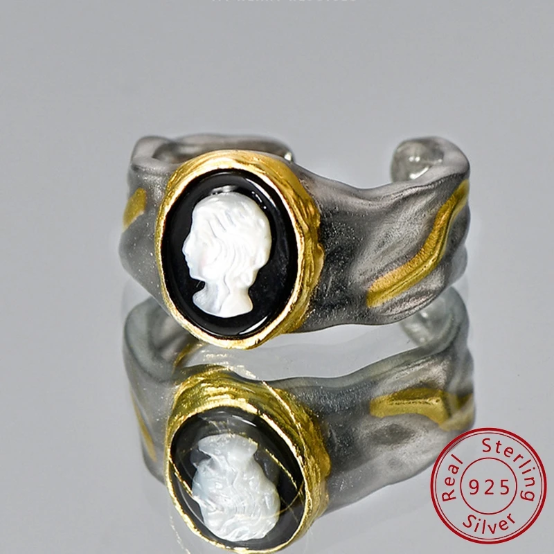 Vintage Irregular Surface Texture Texture Relief 925 Sterling Silver Black Agate Open Ring for Women Queen Lady Figure Design
Vintage Irregular Surface Texture Texture Relief 925 Sterling Silver Black Agate Open Ring for Women Queen Lady Figure Design