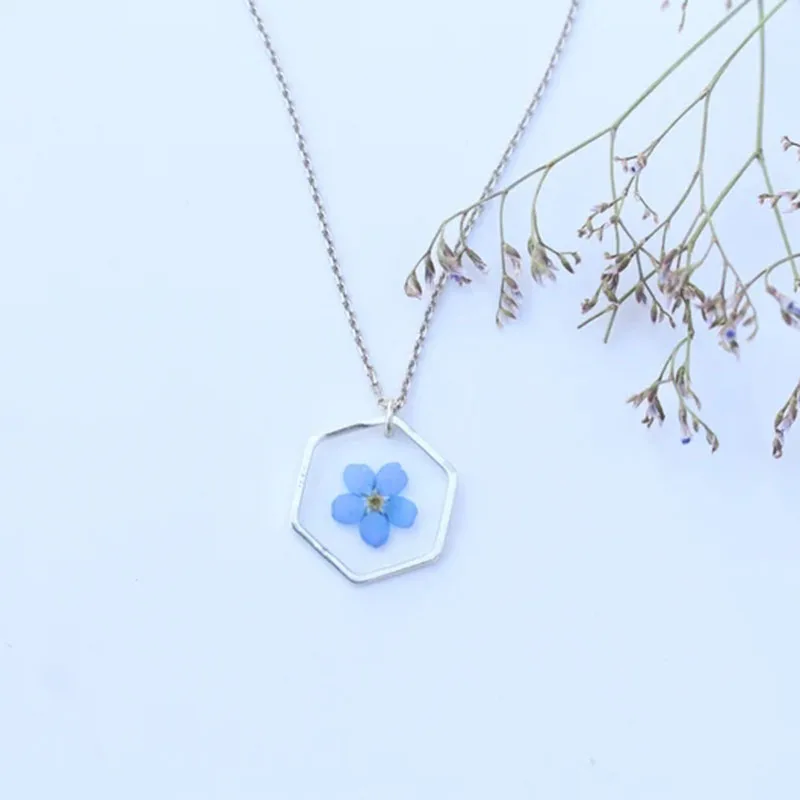 

Forget me not memorial necklace pressed pressed flower pendant necklace girlfriend gift necklace resin necklace for women y2k