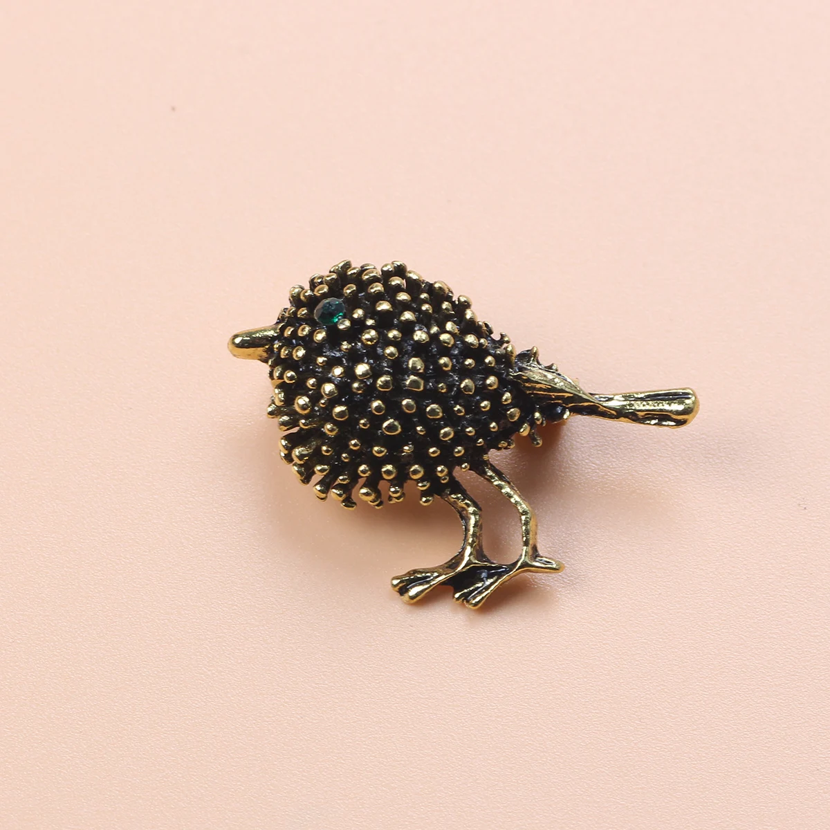 Cute Flying Animal Thorn Bird Brooch Animal Brooch Ladies Fashion Hummingbird Denim Jacket Accessories 
Cute Flying Animal Thorn Bird Brooch Animal Brooch Ladies Fashion Hummingbird Denim Jacket Accessories