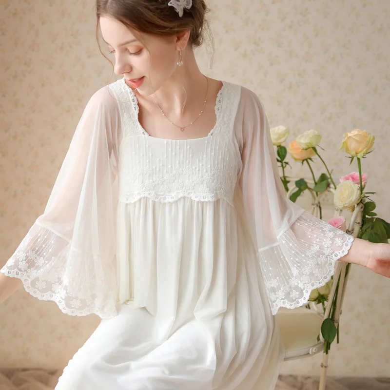 2023 New Pajamas Style Sweet Girl Princess French Mesh Embroidered Lace Girlfriends Home Wear Nightdress
2023 New Pajamas Style Sweet Girl Princess French Mesh Embroidered Lace Girlfriends Home Wear Nightdress