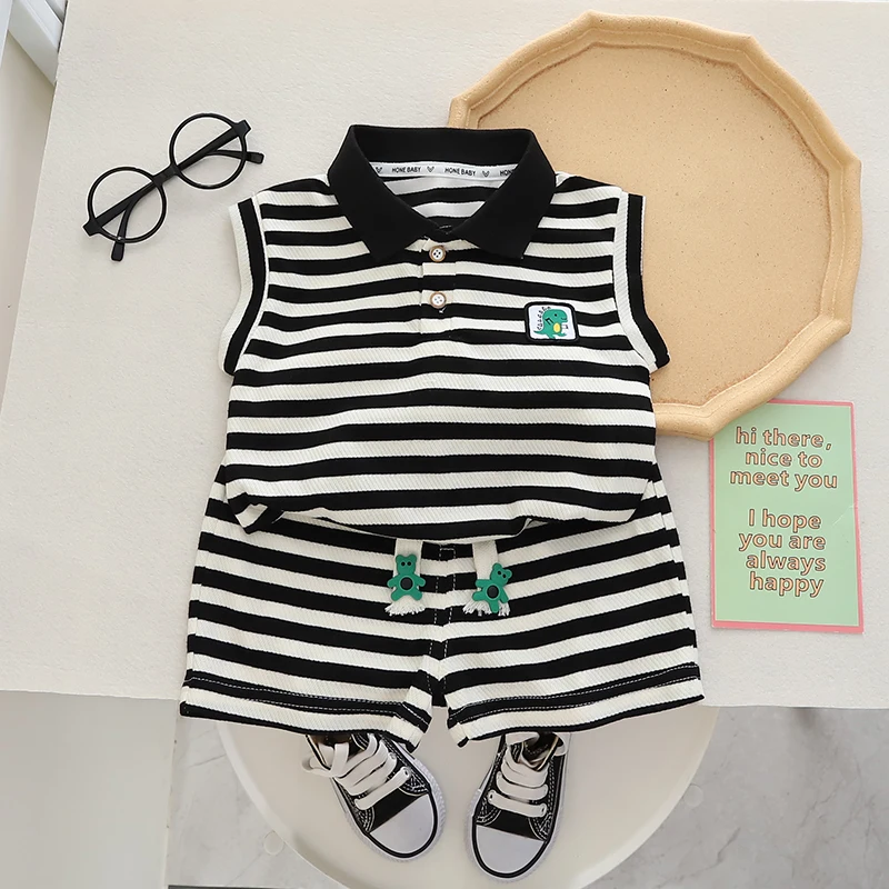 New Baby Boys Girls Summer Clothes Cotton Sports Leisure stripe vest T Shirt Shorts Children Clothing Tracksuits Set 0-5 Years
New Baby Boys Girls Summer Clothes Cotton Sports Leisure stripe vest T Shirt Shorts Children Clothing Tracksuits Set 0-5 Years