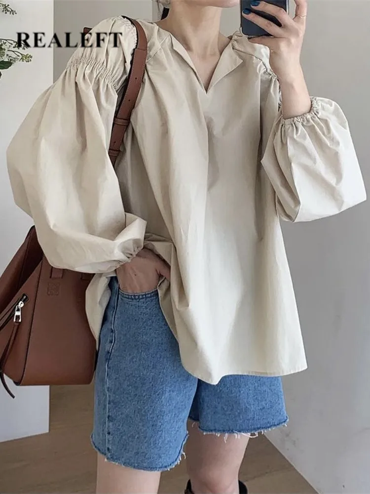 REALEFT 2022 New Spring V-Neck White Women's Blouse Puff Sleeve Casual Loose Female Blouse Chic Tops Workwear Shirts
REALEFT 2022 New Spring V-Neck White Women's Blouse Puff Sleeve Casual Loose Female Blouse Chic Tops Workwear Shirts