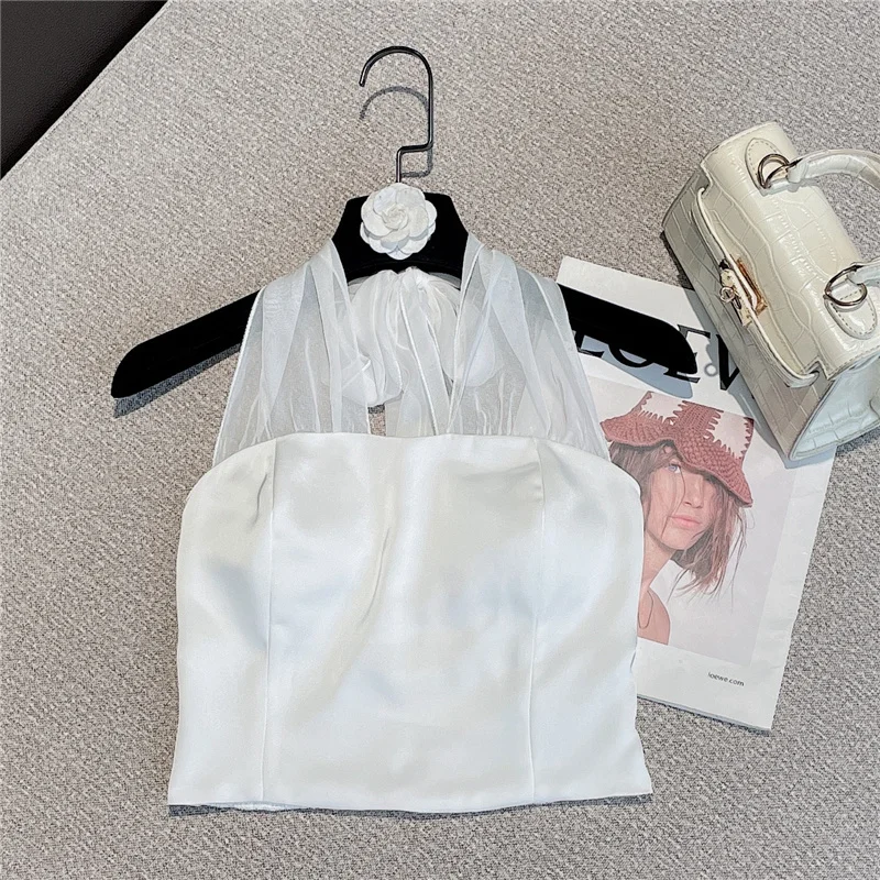 Summer 2022 New Arrival Sleeveless Mesh Patchwork V Neck Halter Slim White Vest Women Tank Top GF042
Summer 2022 New Arrival Sleeveless Mesh Patchwork V Neck Halter Slim White Vest Women Tank Top GF042