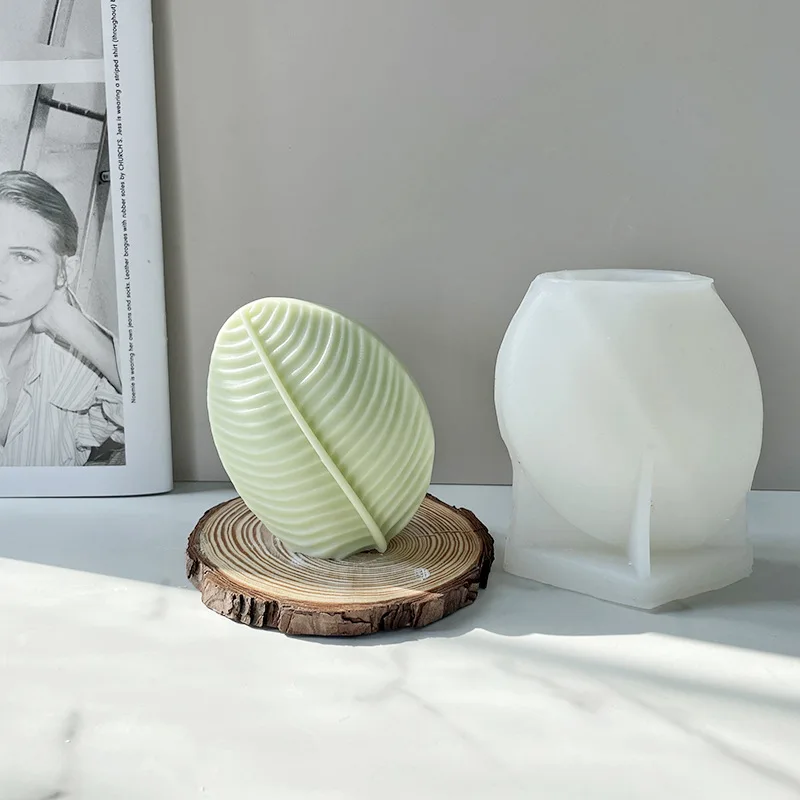 3D Green leaf Silicone Candle Mold for DIY Handmade Aromatherapy Candle Plaster Ornaments Soap Mould Handicrafts Making Tool 
3D Green leaf Silicone Candle Mold for DIY Handmade Aromatherapy Candle Plaster Ornaments Soap Mould Handicrafts Making Tool