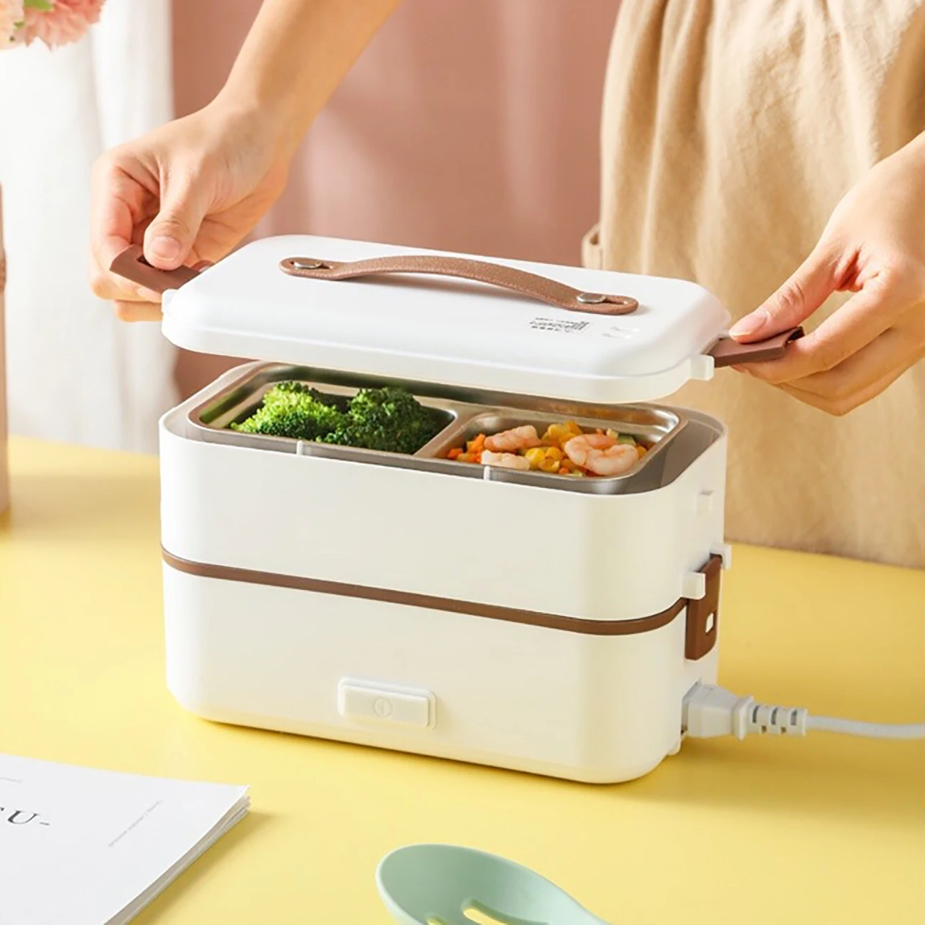 Double-layer Portable Electric Heating Lunch Box Food Container Students Bento Lunch Box Insulation Lunch Box Fast Heating
Double-layer Portable Electric Heating Lunch Box Food Container Students Bento Lunch Box Insulation Lunch Box Fast Heating