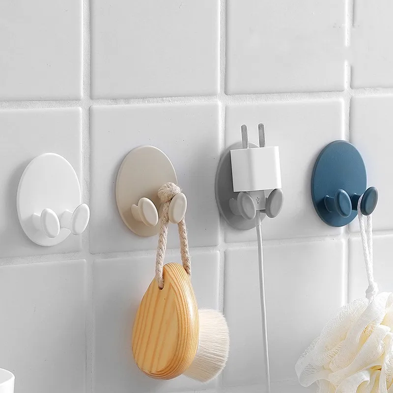 

2pcs Plugs Organizer Hook Wall-mounted Power Plug Socket Holder Bathroom Toothbrush Storage Rack Plug Hooks