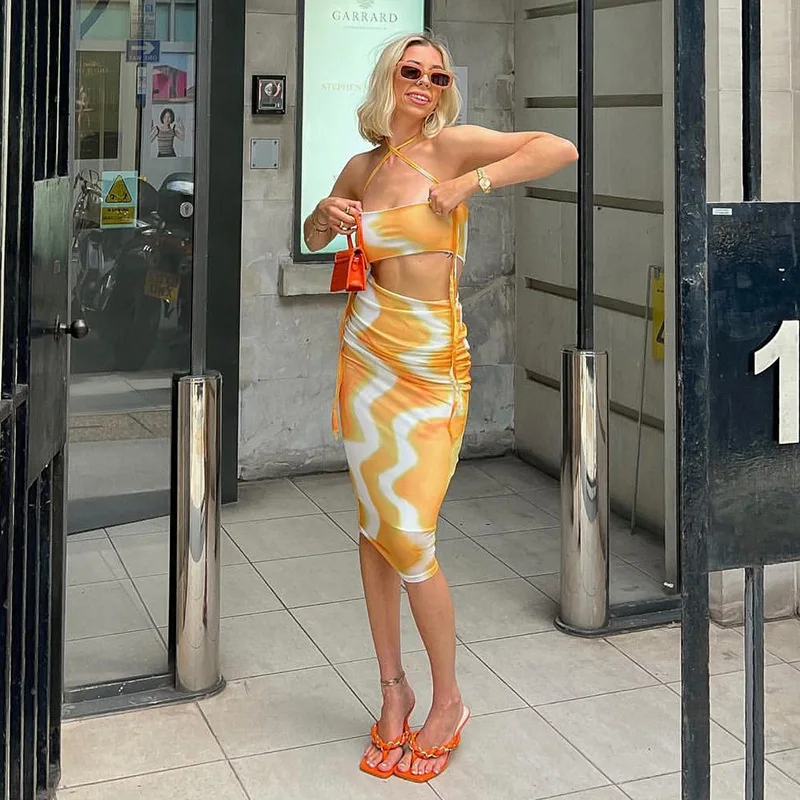 Women Tie Dye Print Skirt Sets Two Pieces Sexy Halter Cropped Tops Vest Camisole with Long Hip Skirt Matching Sets Yellow Color
Women Tie Dye Print Skirt Sets Two Pieces Sexy Halter Cropped Tops Vest Camisole with Long Hip Skirt Matching Sets Yellow Color