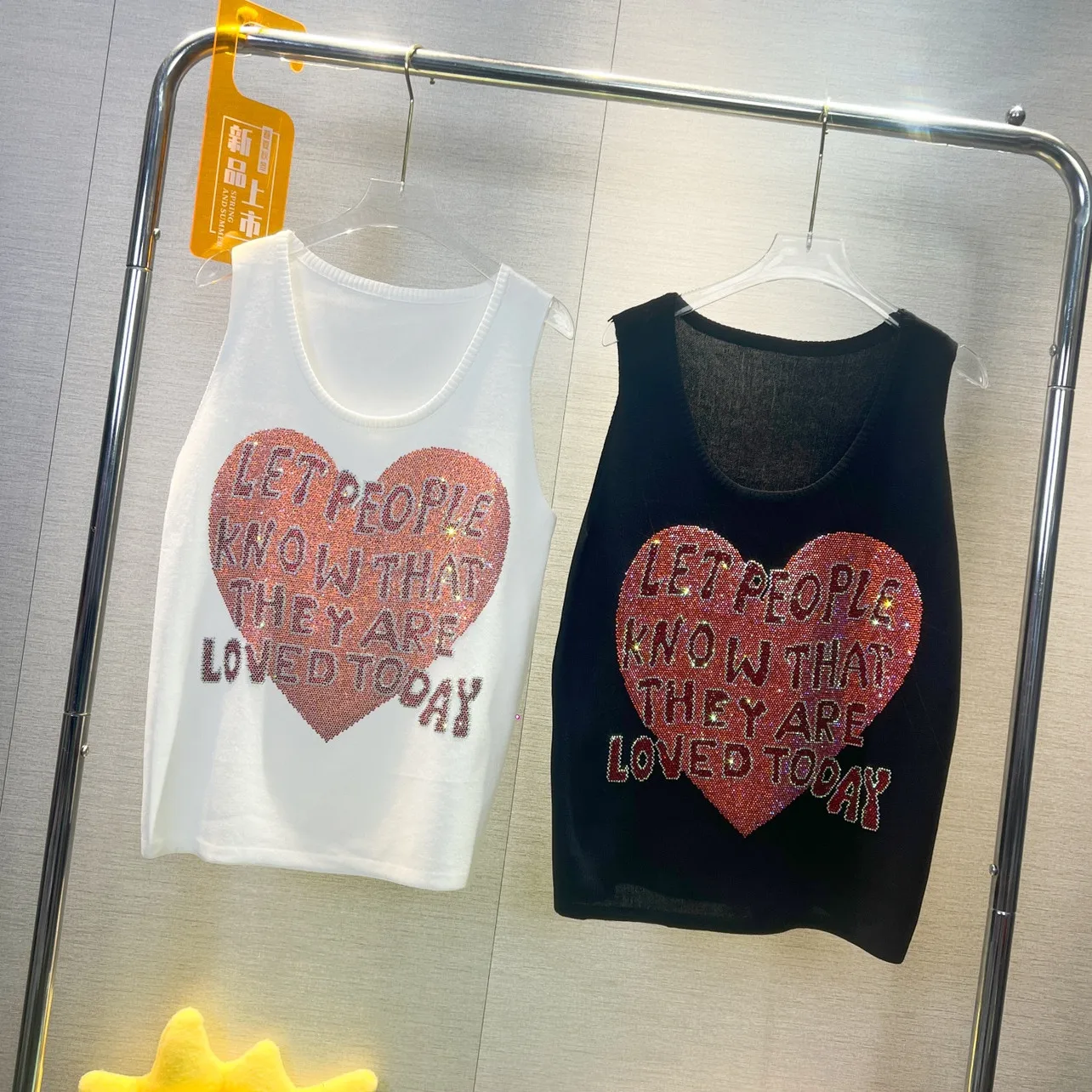 Heart Pattern Glitter Knitted Tees Women Summer Sleeveless Tops Stretchy Slim Thin Tank Tops Летние топы спицами
Heart Pattern Glitter Knitted Tees Women Summer Sleeveless Tops Stretchy Slim Thin Tank Tops Летние топы спицами
