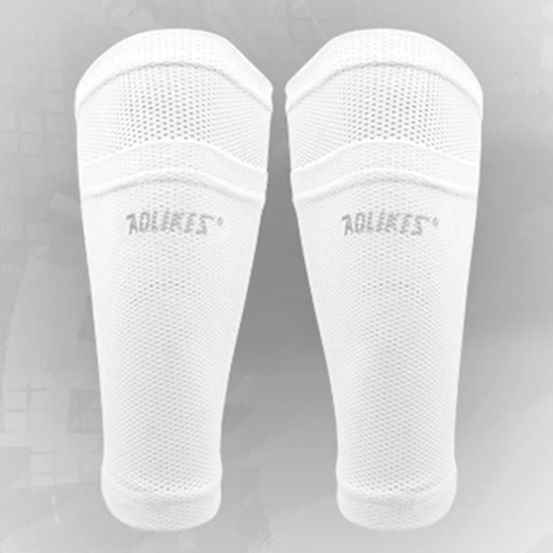Accessory Shin Pads Socks Football Soccer Protector Leg Sports Team Outdoor Gear Professional 1pc Training Support
Accessory Shin Pads Socks Football Soccer Protector Leg Sports Team Outdoor Gear Professional 1pc Training Support