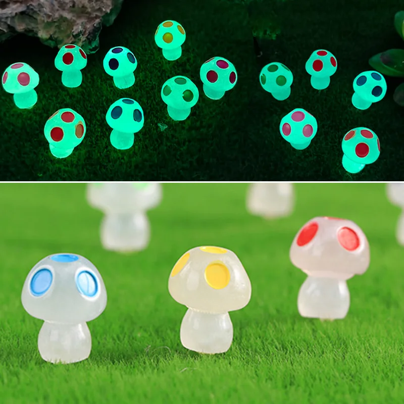 Mini Luminous Mushroom Ornament Home Garden Decoration Potted Micro Landscape Ornaments Glow In The Dark Miniature Crafts
Mini Luminous Mushroom Ornament Home Garden Decoration Potted Micro Landscape Ornaments Glow In The Dark Miniature Crafts