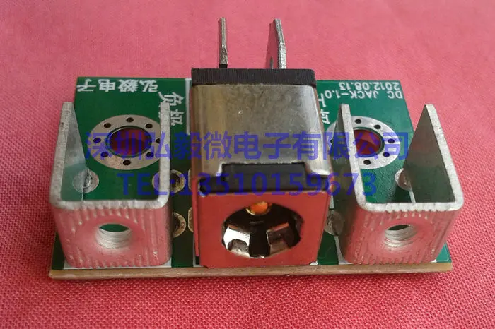 10A Socket Board High Current Does Not Heat 2.5X5.5MM DC-ATX Power Supply ITPS Car Power Supply
10A Socket Board High Current Does Not Heat 2.5X5.5MM DC-ATX Power Supply ITPS Car Power Supply