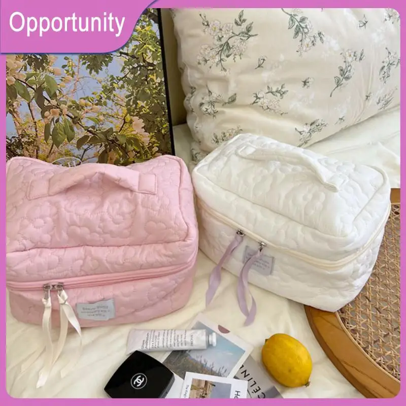 1pcs Ins Style Soft Flower Cosmetic Bag Nylon Portable Makeup Bag Fresh And Simple Cosmetic Bag Bathroom Storage Large Capacity
1pcs Ins Style Soft Flower Cosmetic Bag Nylon Portable Makeup Bag Fresh And Simple Cosmetic Bag Bathroom Storage Large Capacity