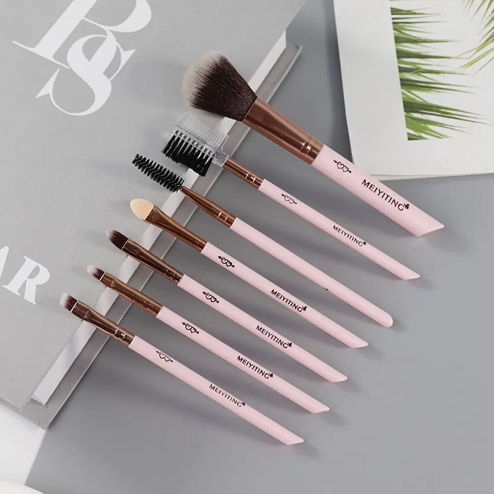 2022 Makeup Tools 5/7 Piece Set Beauty Brush Set Beginner Blush Eyebrow Lip Eyeshadow Brush Beauty Makeup Tool
2022 Makeup Tools 5/7 Piece Set Beauty Brush Set Beginner Blush Eyebrow Lip Eyeshadow Brush Beauty Makeup Tool