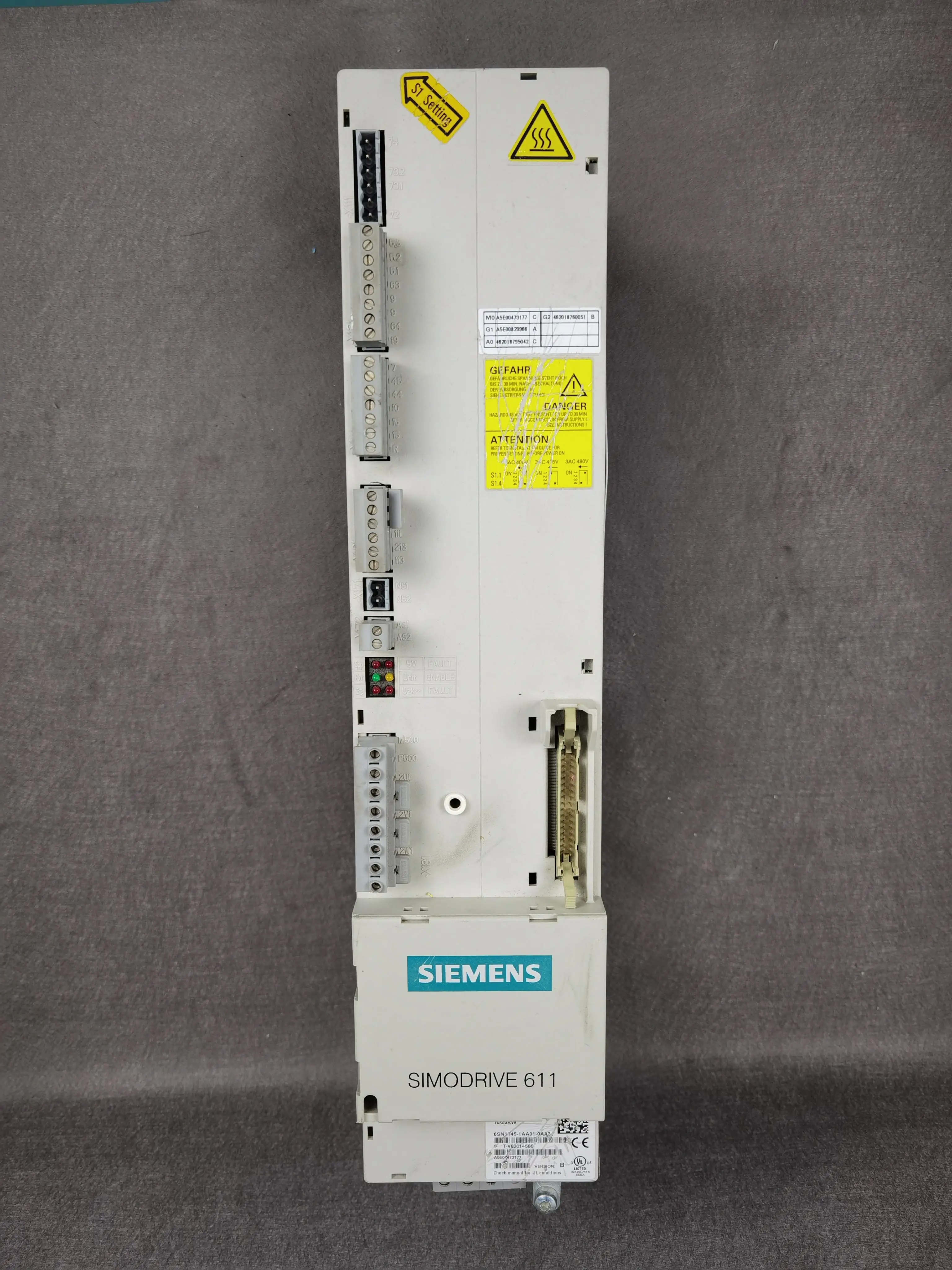 Б/у 6SN1145-1AA01-0AA2, тест 100% в наличии
Б/у 6SN1145-1AA01-0AA2, тест 100% в наличии