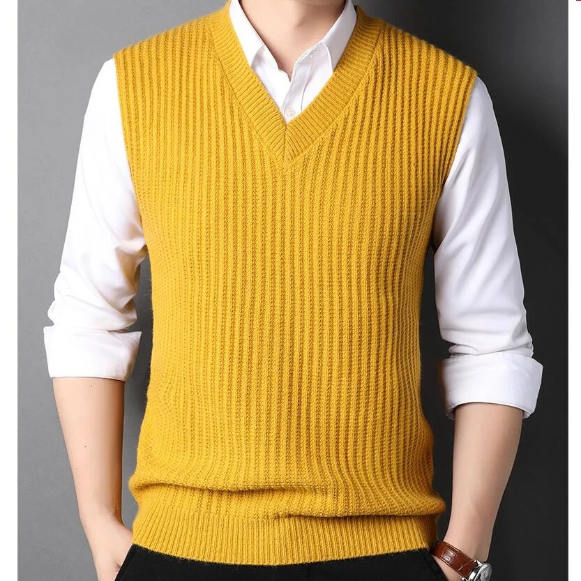 2023 Sweater Vest Men Plus Size S-4XL Spring Autumn Oversize Mens Vests Solid Simple All-match V-neck Couples Retro Khaki Soft
2023 Sweater Vest Men Plus Size S-4XL Spring Autumn Oversize Mens Vests Solid Simple All-match V-neck Couples Retro Khaki Soft