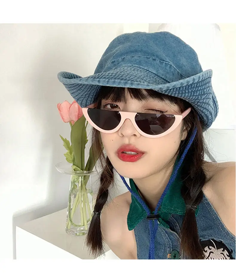 Ladies Fisherman Hat Niche Big Brim Denim Summer and Autumn All-Match Leisure Outdoor Fishing Hat Travel Flat Top New type 2022
Ladies Fisherman Hat Niche Big Brim Denim Summer and Autumn All-Match Leisure Outdoor Fishing Hat Travel Flat Top New type 2022
