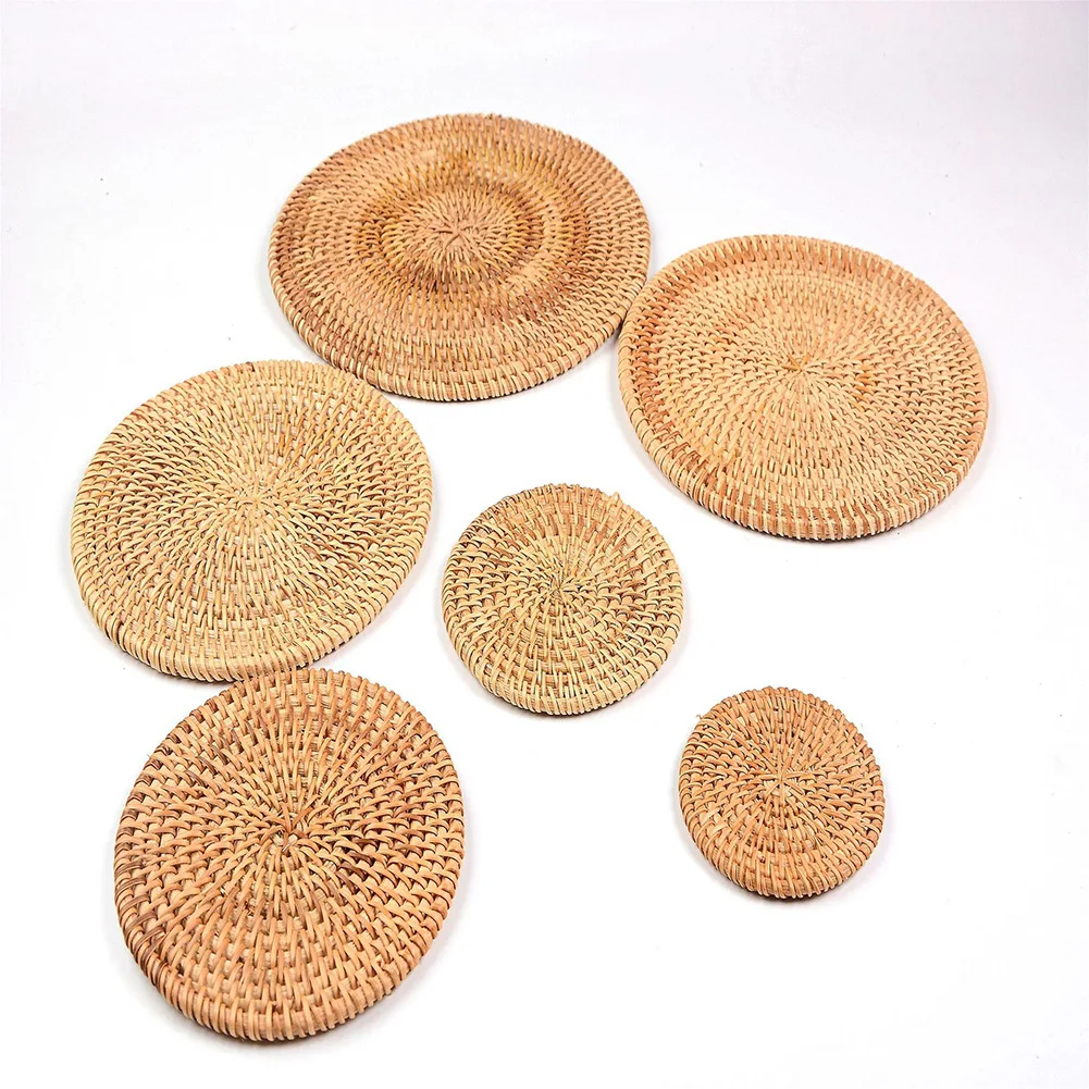 LuanQI 1PC Rattan Drink Coasters Woven Rattan Placemats Handmade Heat-insulating Coffee Drink Cup Mats Pads Kitchen Accessories
LuanQI 1PC Rattan Drink Coasters Woven Rattan Placemats Handmade Heat-insulating Coffee Drink Cup Mats Pads Kitchen Accessories