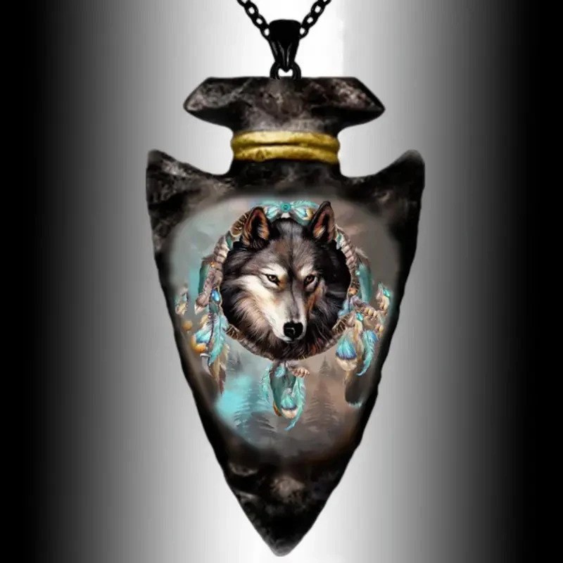 

Creative Painted Party Animal Wolf Head Necklace, Indian Personality Animal Wolf Head Necklace